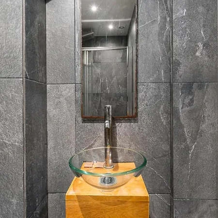 Guestready - Eiffel Waterfront 포르투