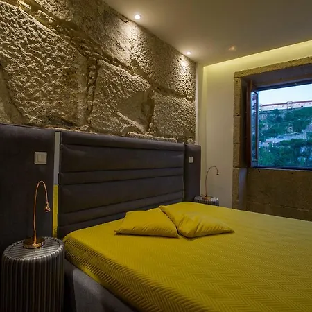 Ribeira Flats Mygod Apartman *