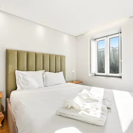 Guestready - Eiffel Waterfront * Oporto