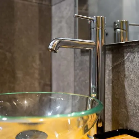 Guestready - Eiffel Waterfront ポルト