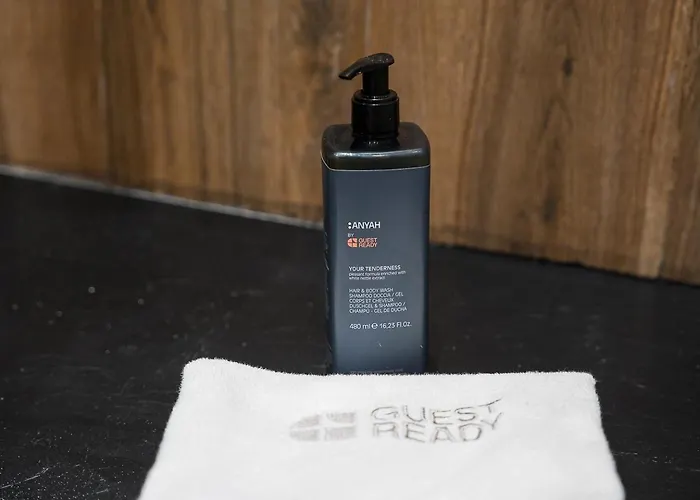 Guestready - Eiffel Waterfront Apartment *